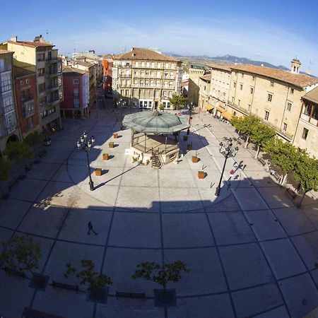 Hotel Plaza De La Paz Haro Exterior photo